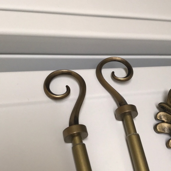 Allen and Roth curtains - Picture 5 of 5